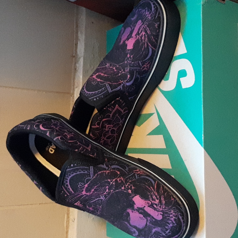 Slip on sneakers